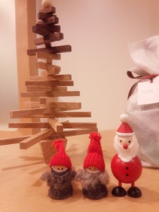 15-12-21-19-09-54-428_photo