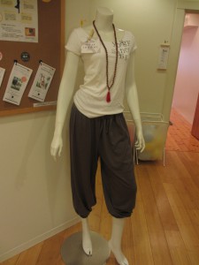 ② (2)
