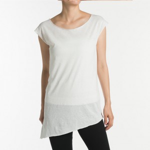 16AW05_OW_tunic_front
