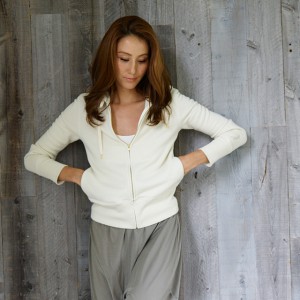 16aw21_crm_karen1