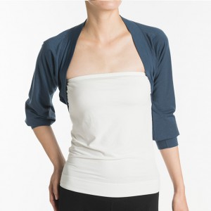 16AW03NV_bolero_front1